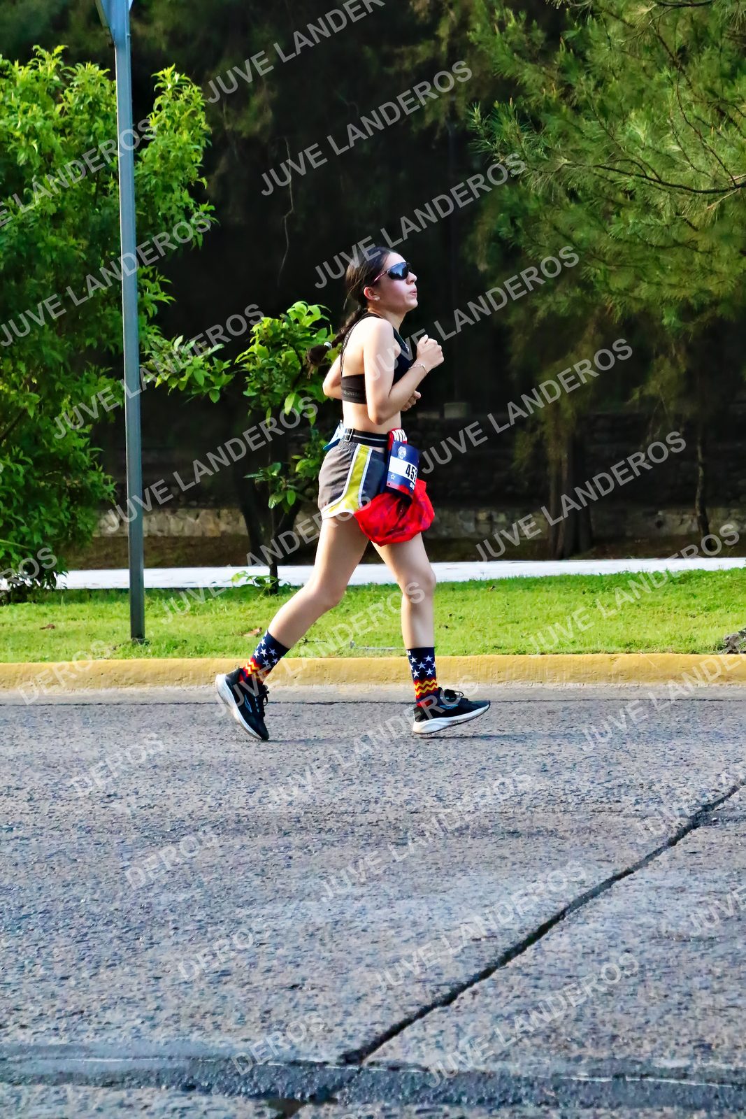 Foto de la CARRERA BIMBO GLOBAL RACE GUADALAJARA en Centro Comercial Andares, Blvd. Puerta de Hierro 4965, Zapopan a las 07:37 · dorsal 45