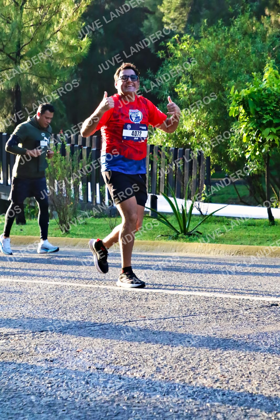 Foto de la CARRERA BIMBO GLOBAL RACE GUADALAJARA en Centro Comercial Andares, Blvd. Puerta de Hierro 4965, Zapopan a las 07:25 · dorsal 4072