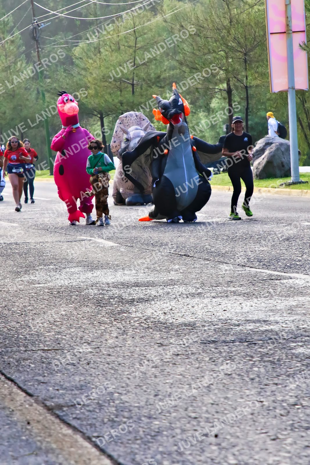 Foto de la CARRERA BIMBO GLOBAL RACE GUADALAJARA en Centro Comercial Andares, Blvd. Puerta de Hierro 4965, Zapopan a las 07:43