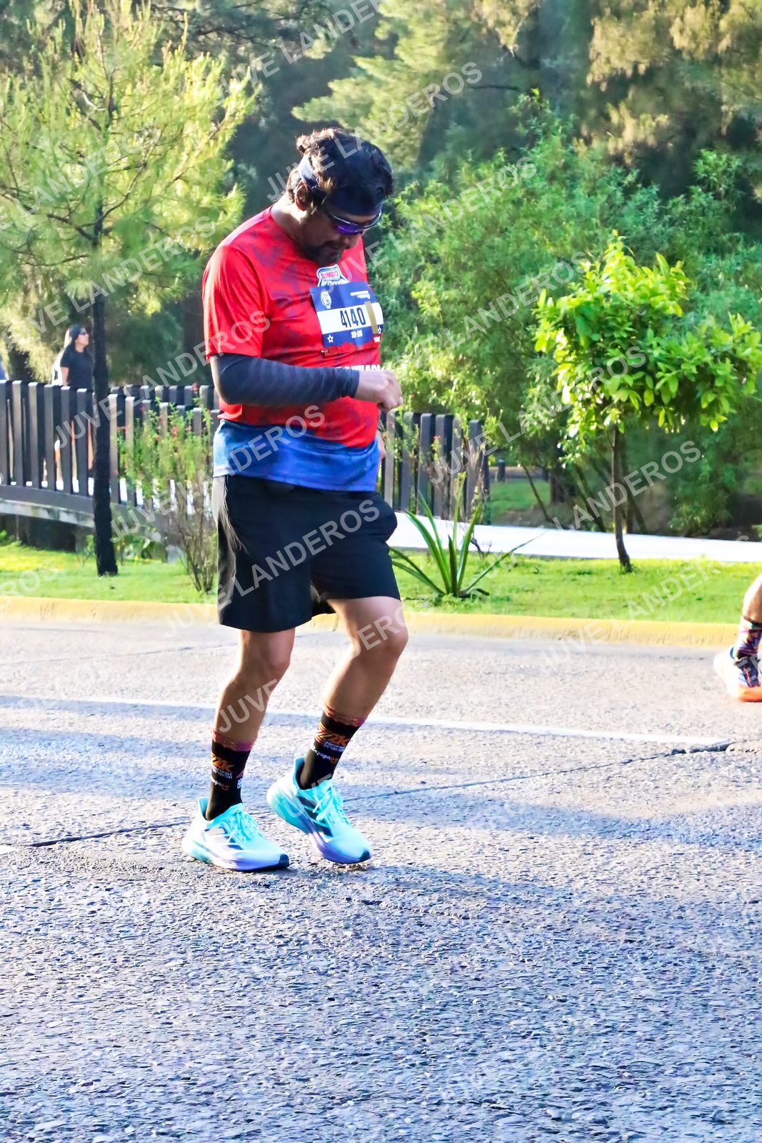 Foto de la CARRERA BIMBO GLOBAL RACE GUADALAJARA en Centro Comercial Andares, Blvd. Puerta de Hierro 4965, Zapopan a las 07:32 · dorsal 4140