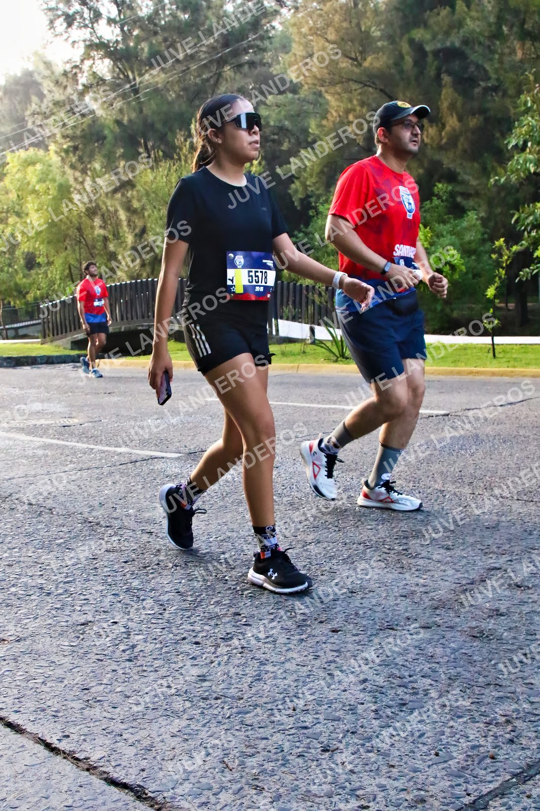 Foto de la CARRERA BIMBO GLOBAL RACE GUADALAJARA en Centro Comercial Andares, Blvd. Puerta de Hierro 4965, Zapopan a las 07:34 · dorsal 5578