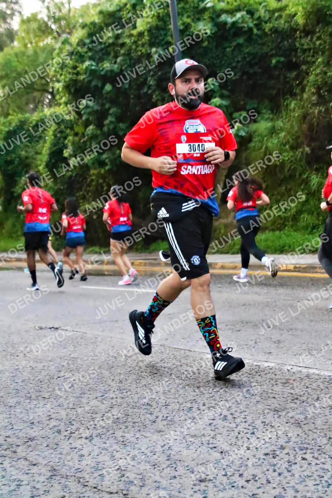 Foto de la CARRERA BIMBO GLOBAL RACE GUADALAJARA en Centro Comercial Andares, Blvd. Puerta de Hierro 4965, Zapopan a las 04:59 · dorsal 3040