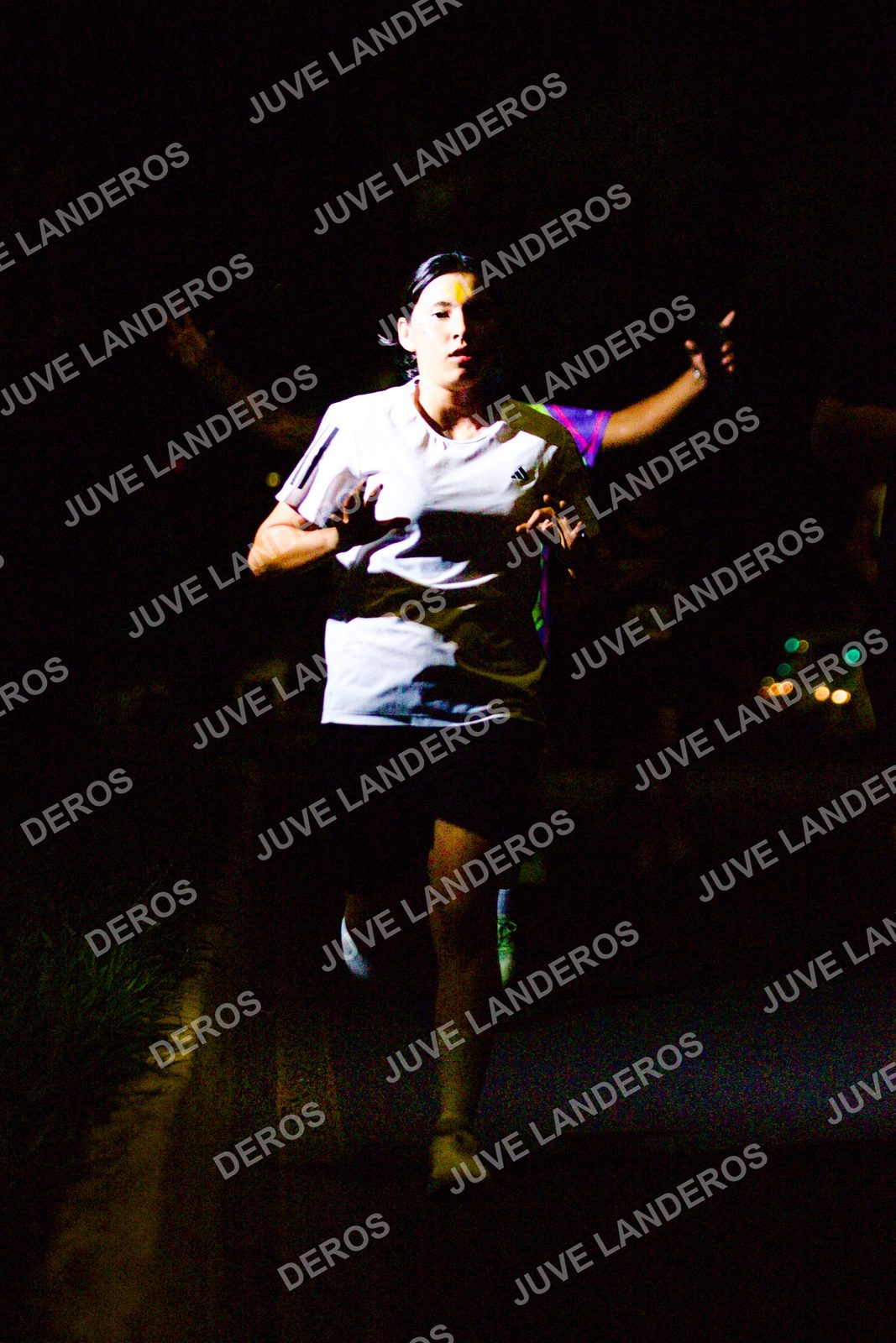 Foto de la Carrera Neón 2026 (Serial Corramos Zapopan) en Parque de las Niñas y los Niños, Blvd. Panamericano 430, Zapopan a las 20:10