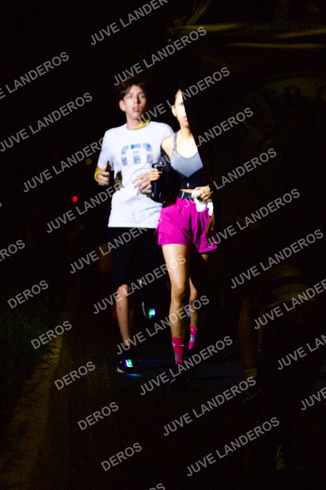 Foto de la Carrera Neón 2026 (Serial Corramos Zapopan) en Parque de las Niñas y los Niños, Blvd. Panamericano 430, Zapopan a las 20:16