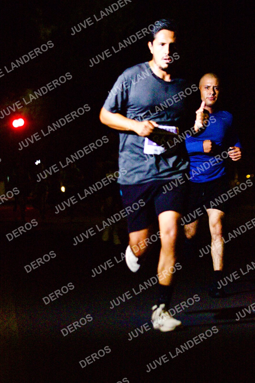 Foto de la Carrera Neón 2026 (Serial Corramos Zapopan) en Parque de las Niñas y los Niños, Blvd. Panamericano 430, Zapopan a las 20:09