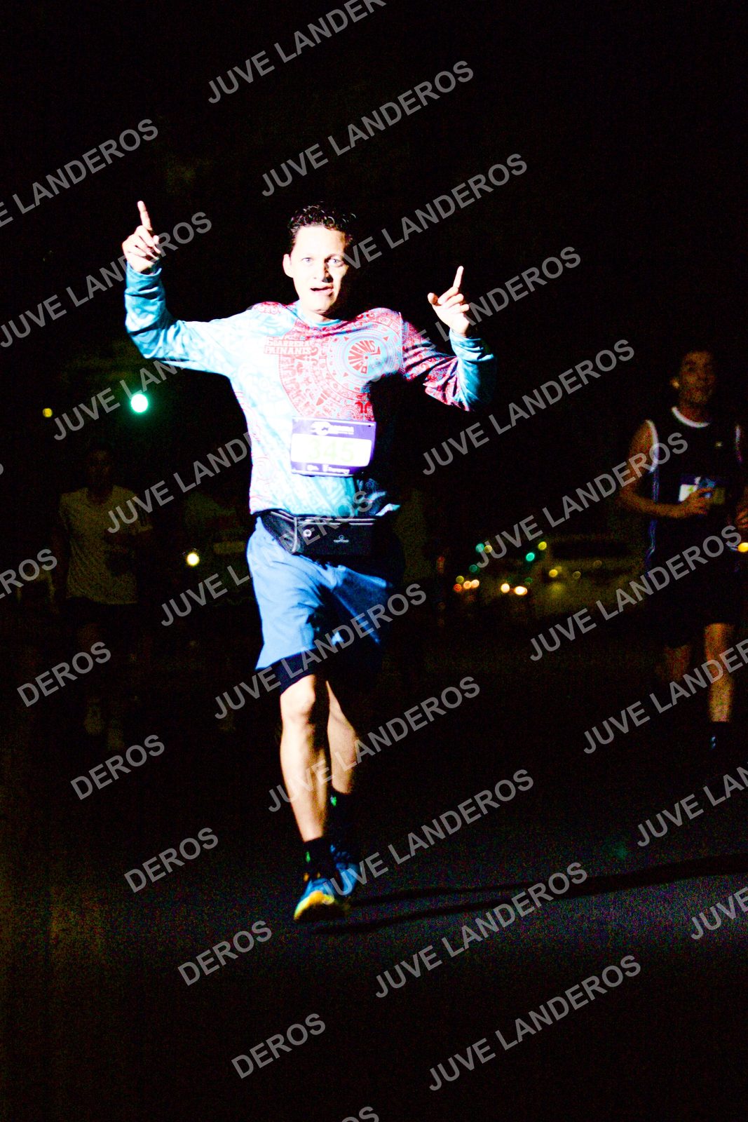 Foto de la Carrera Neón 2026 (Serial Corramos Zapopan) en Parque de las Niñas y los Niños, Blvd. Panamericano 430, Zapopan a las 20:10