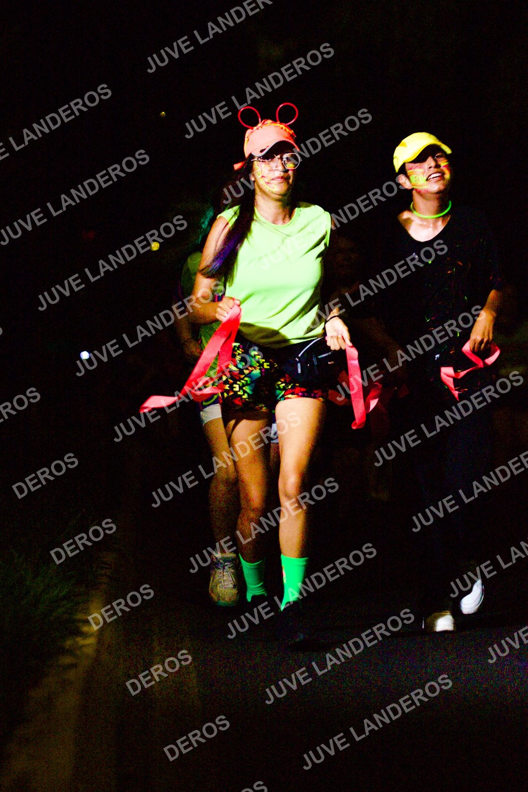 Foto de la Carrera Neón 2026 (Serial Corramos Zapopan) en Parque de las Niñas y los Niños, Blvd. Panamericano 430, Zapopan a las 20:19