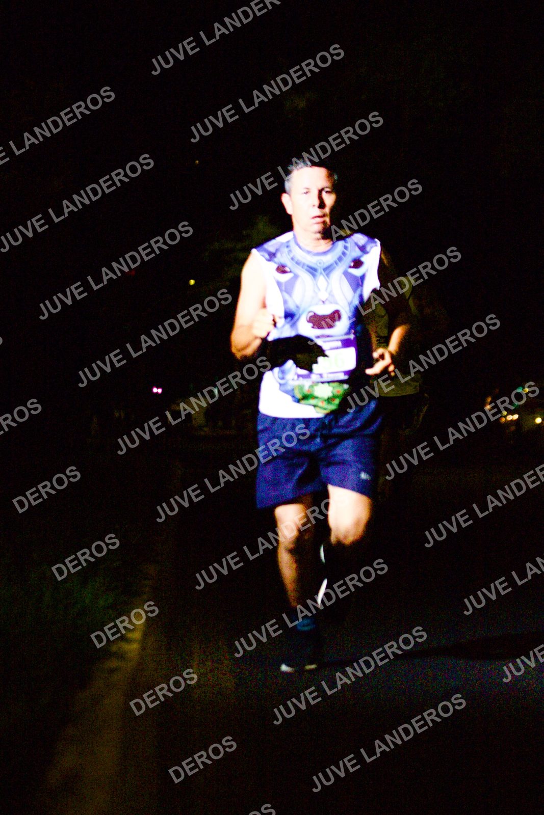 Foto de la Carrera Neón 2026 (Serial Corramos Zapopan) en Parque de las Niñas y los Niños, Blvd. Panamericano 430, Zapopan a las 20:10