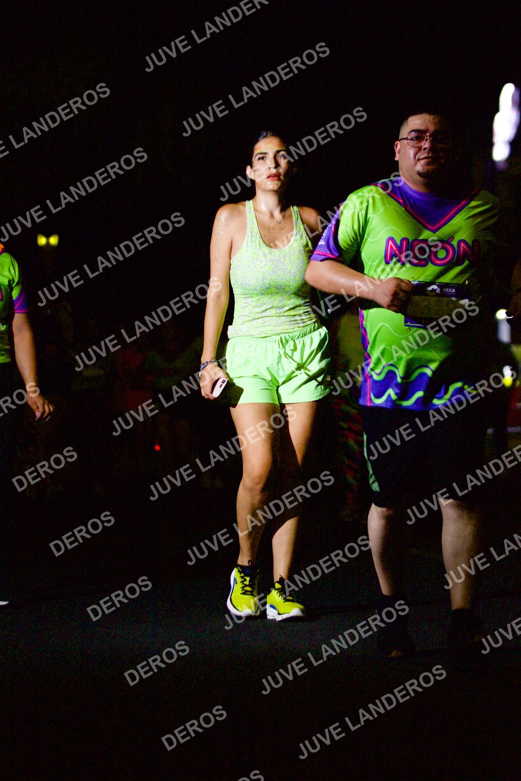 Foto de la Carrera Neón 2026 (Serial Corramos Zapopan) en Parque de las Niñas y los Niños, Blvd. Panamericano 430, Zapopan a las 20:23