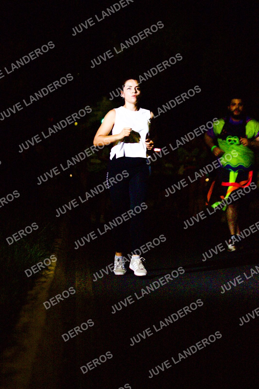 Foto de la Carrera Neón 2026 (Serial Corramos Zapopan) en Parque de las Niñas y los Niños, Blvd. Panamericano 430, Zapopan a las 20:15