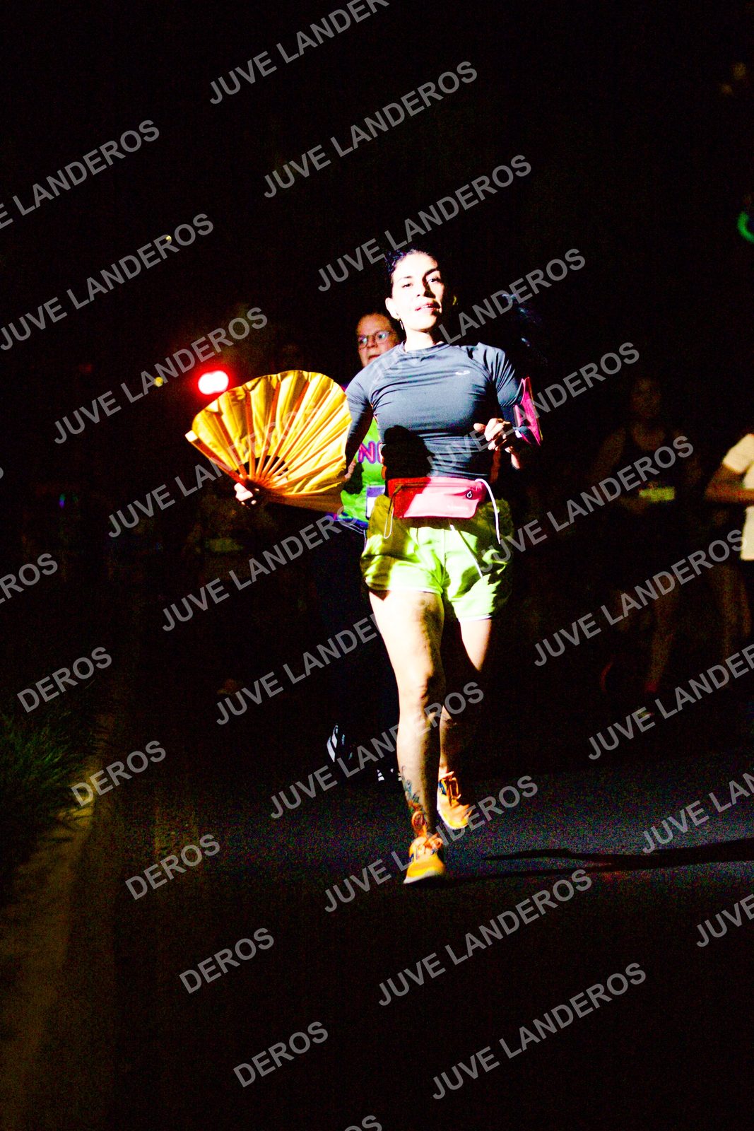 Foto de la Carrera Neón 2026 (Serial Corramos Zapopan) en Parque de las Niñas y los Niños, Blvd. Panamericano 430, Zapopan a las 20:16