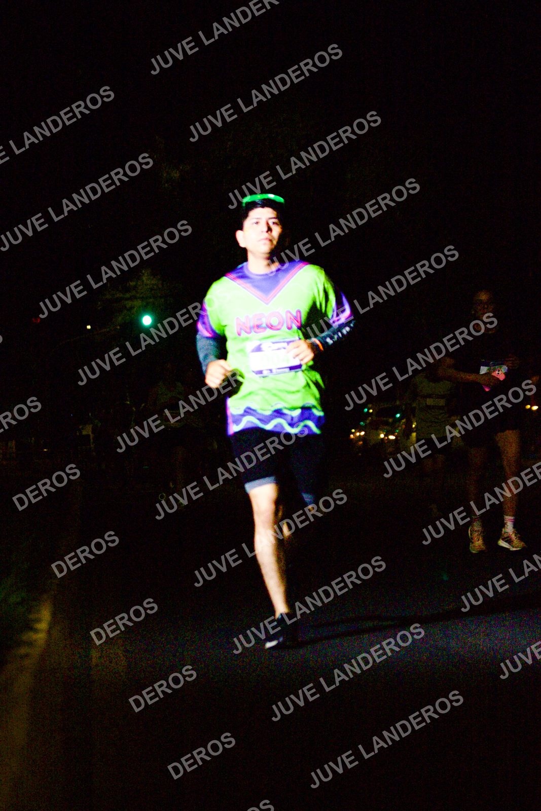 Foto de la Carrera Neón 2026 (Serial Corramos Zapopan) en Parque de las Niñas y los Niños, Blvd. Panamericano 430, Zapopan a las 20:12
