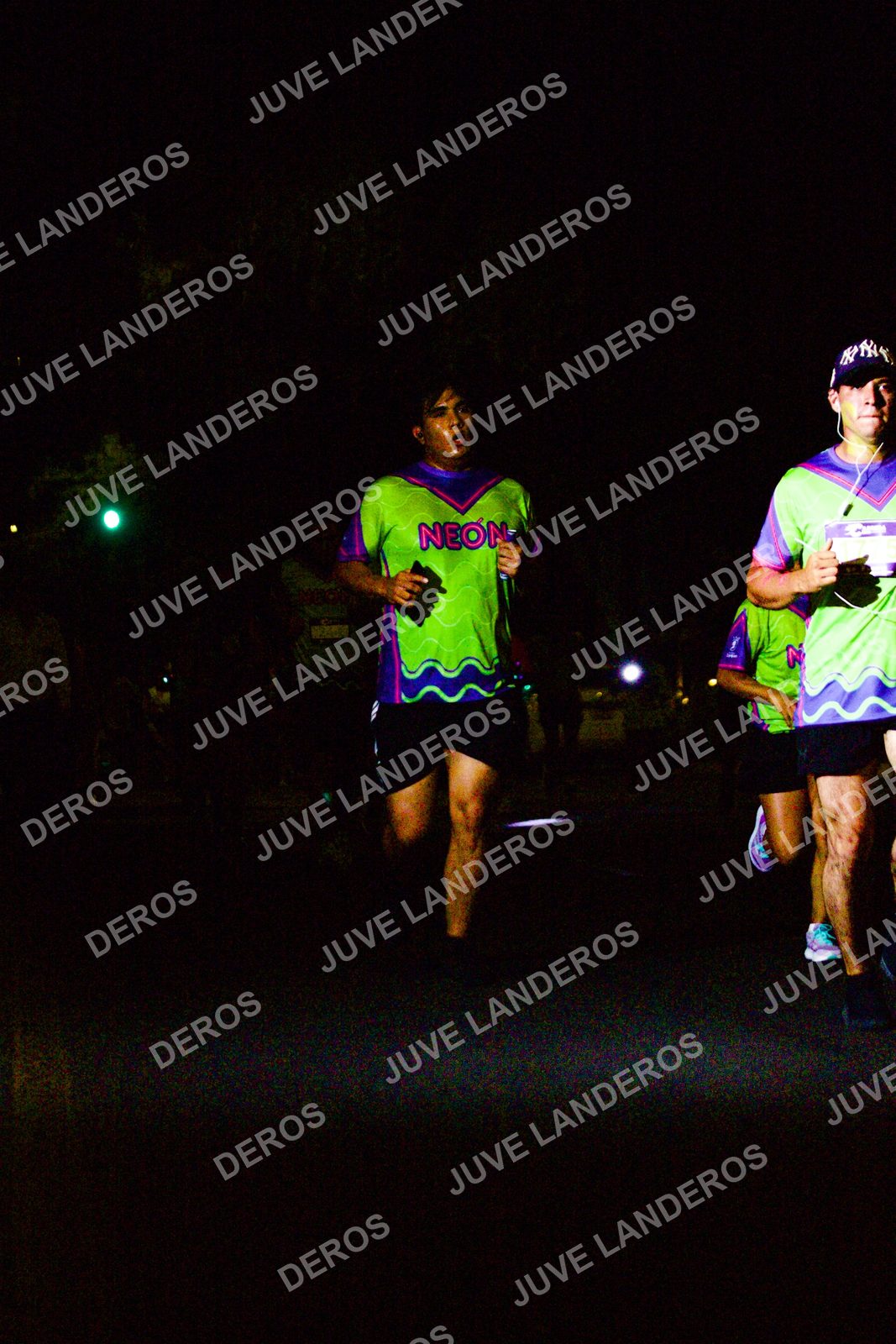 Foto de la Carrera Neón 2026 (Serial Corramos Zapopan) en Parque de las Niñas y los Niños, Blvd. Panamericano 430, Zapopan a las 20:14