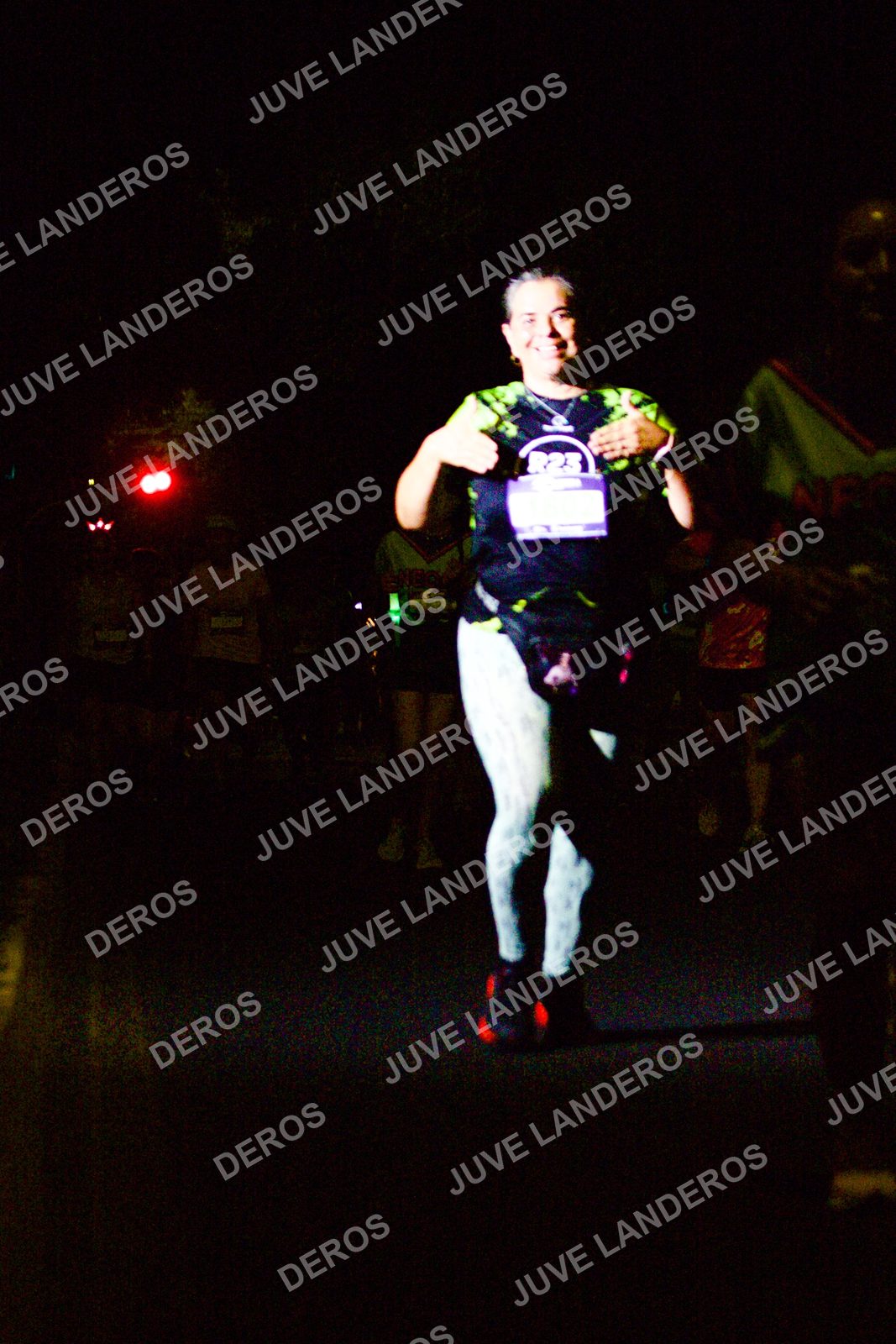 Foto de la Carrera Neón 2026 (Serial Corramos Zapopan) en Parque de las Niñas y los Niños, Blvd. Panamericano 430, Zapopan a las 20:14