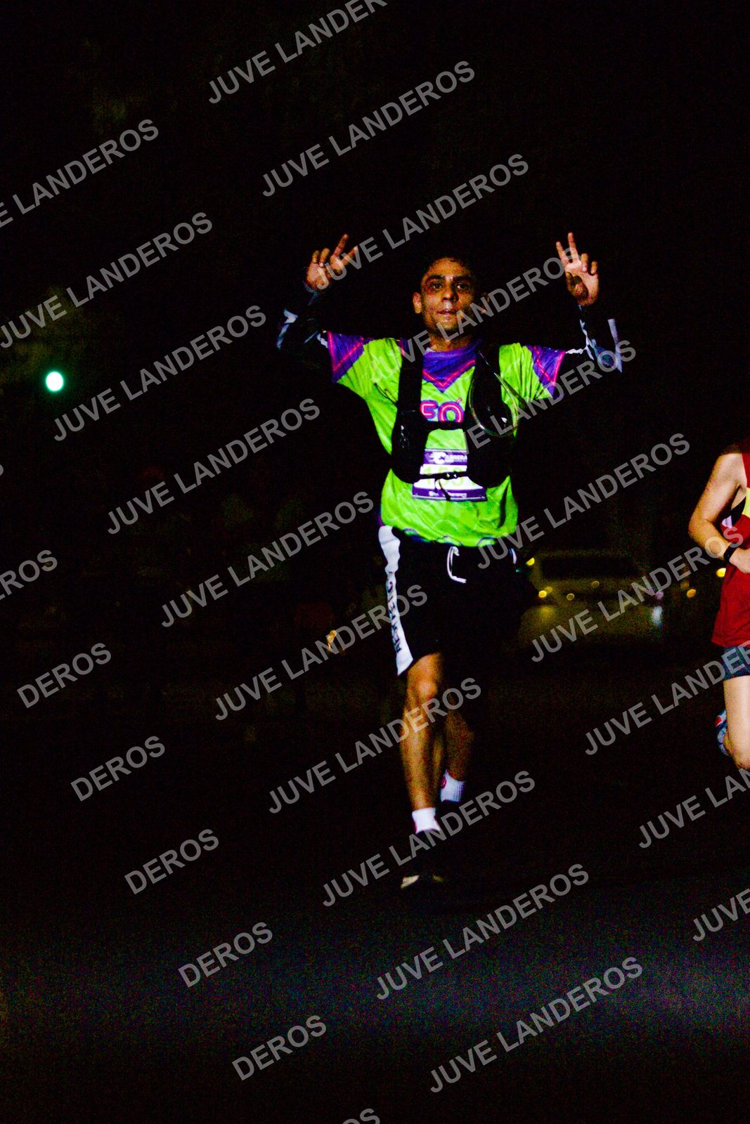 Foto de la Carrera Neón 2026 (Serial Corramos Zapopan) en Parque de las Niñas y los Niños, Blvd. Panamericano 430, Zapopan a las 20:08