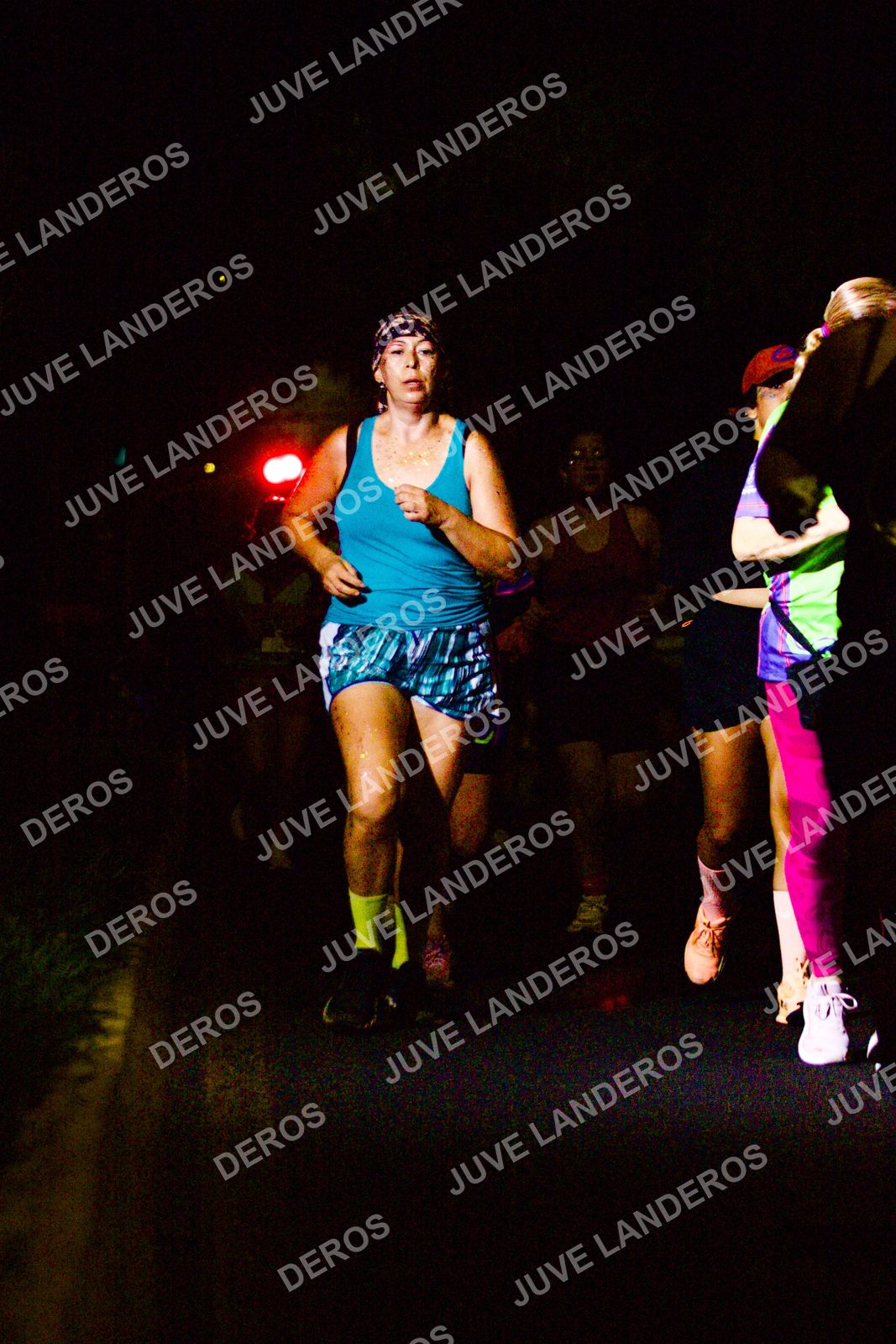 Foto de la Carrera Neón 2026 (Serial Corramos Zapopan) en Parque de las Niñas y los Niños, Blvd. Panamericano 430, Zapopan a las 20:18