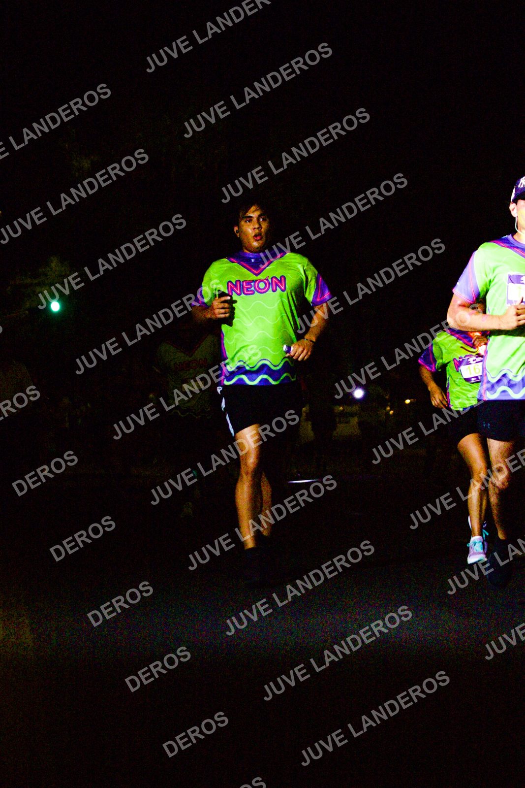 Foto de la Carrera Neón 2026 (Serial Corramos Zapopan) en Parque de las Niñas y los Niños, Blvd. Panamericano 430, Zapopan a las 20:14