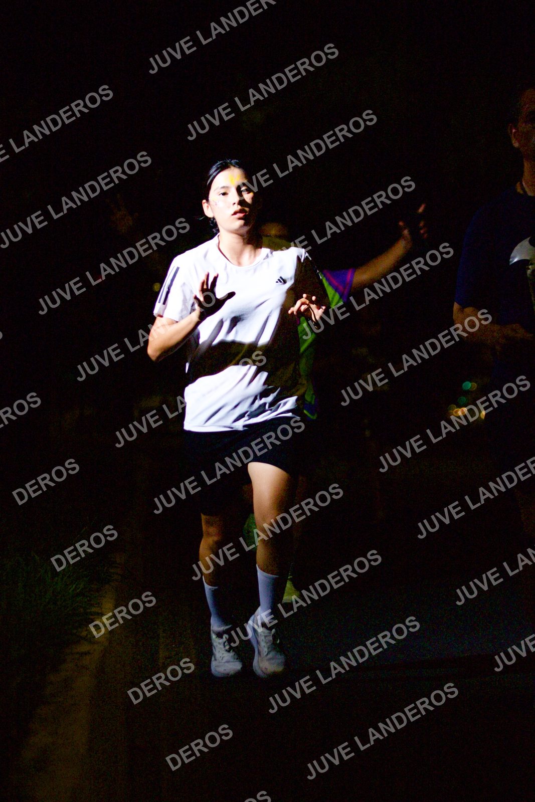 Foto de la Carrera Neón 2026 (Serial Corramos Zapopan) en Parque de las Niñas y los Niños, Blvd. Panamericano 430, Zapopan a las 20:10