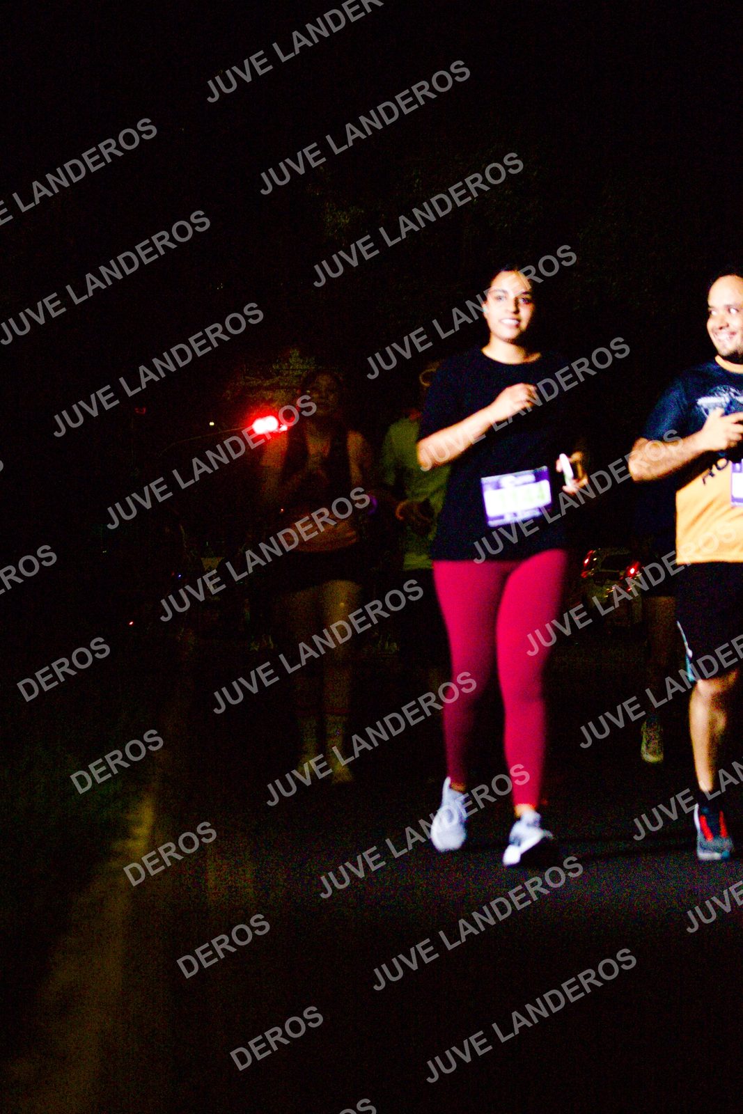 Foto de la Carrera Neón 2026 (Serial Corramos Zapopan) en Parque de las Niñas y los Niños, Blvd. Panamericano 430, Zapopan a las 20:22