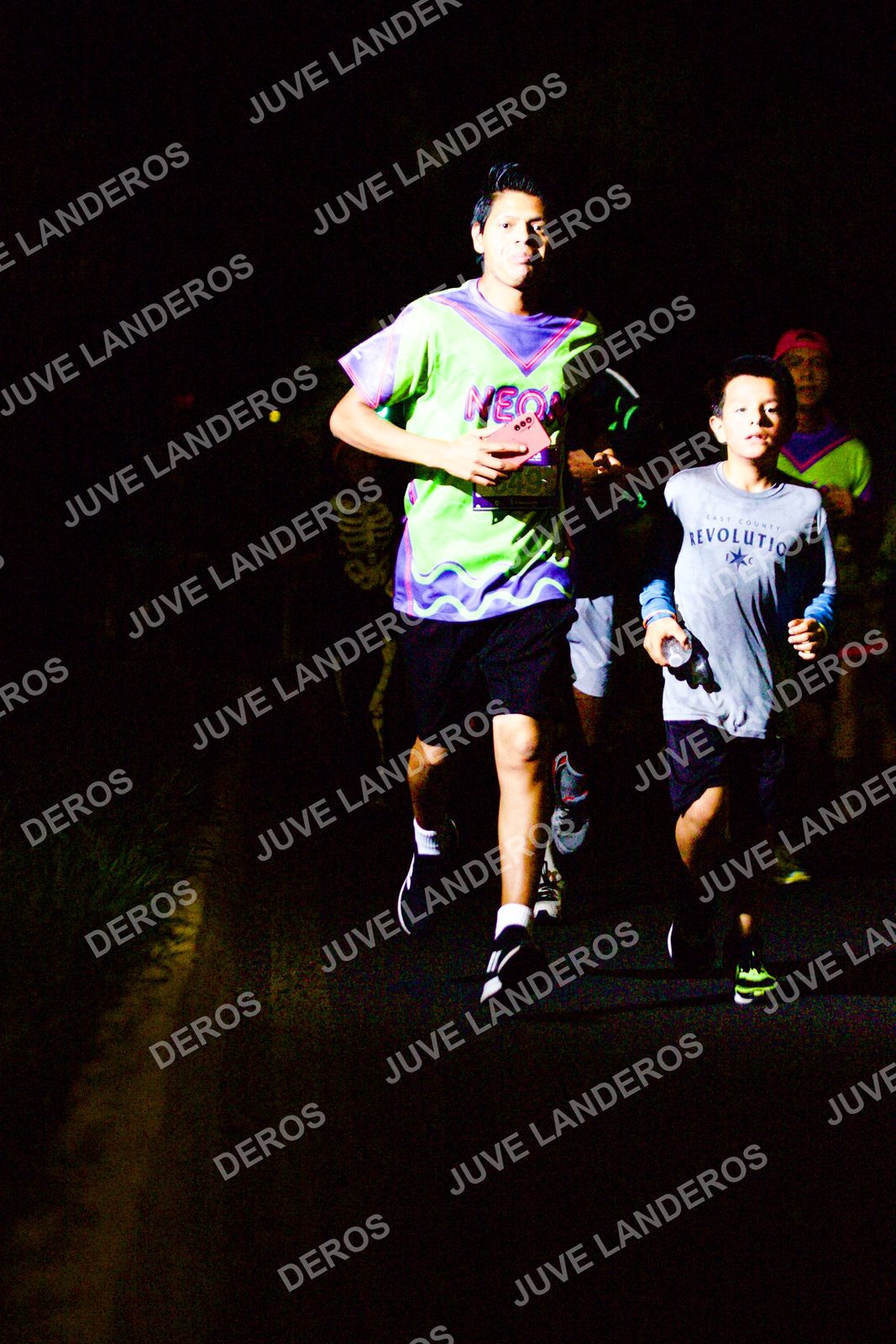 Foto de la Carrera Neón 2026 (Serial Corramos Zapopan) en Parque de las Niñas y los Niños, Blvd. Panamericano 430, Zapopan a las 20:16