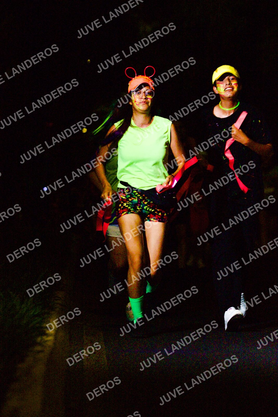 Foto de la Carrera Neón 2026 (Serial Corramos Zapopan) en Parque de las Niñas y los Niños, Blvd. Panamericano 430, Zapopan a las 20:19