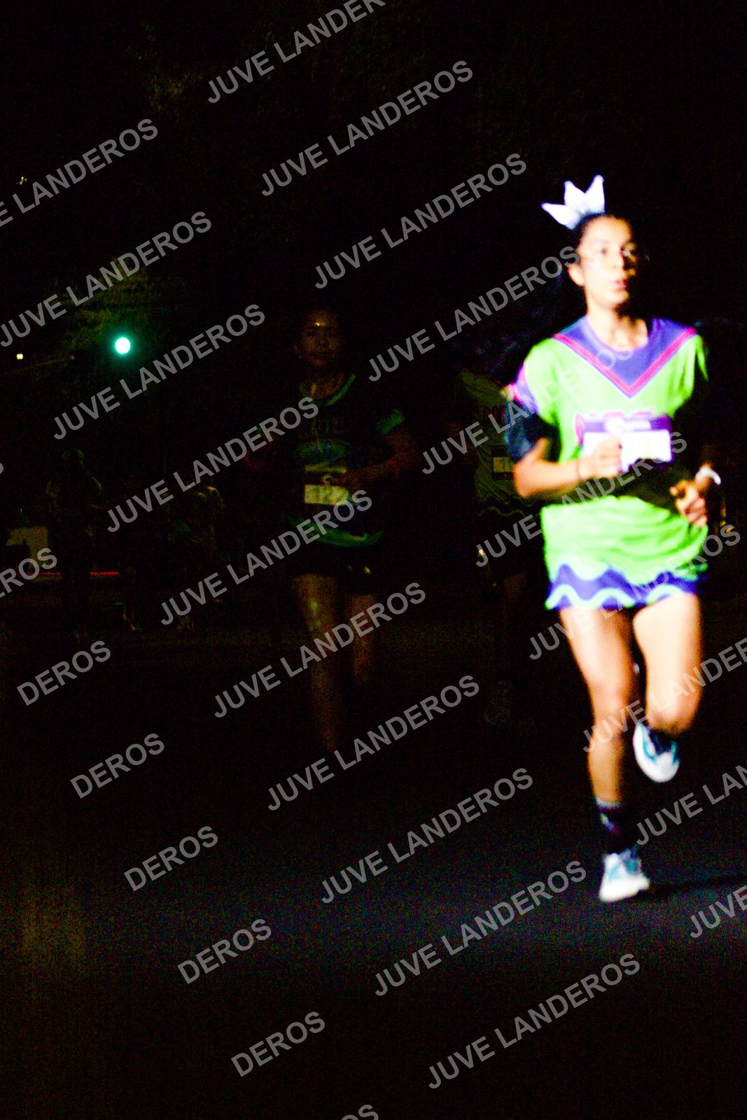 Foto de la Carrera Neón 2026 (Serial Corramos Zapopan) en Parque de las Niñas y los Niños, Blvd. Panamericano 430, Zapopan a las 20:10