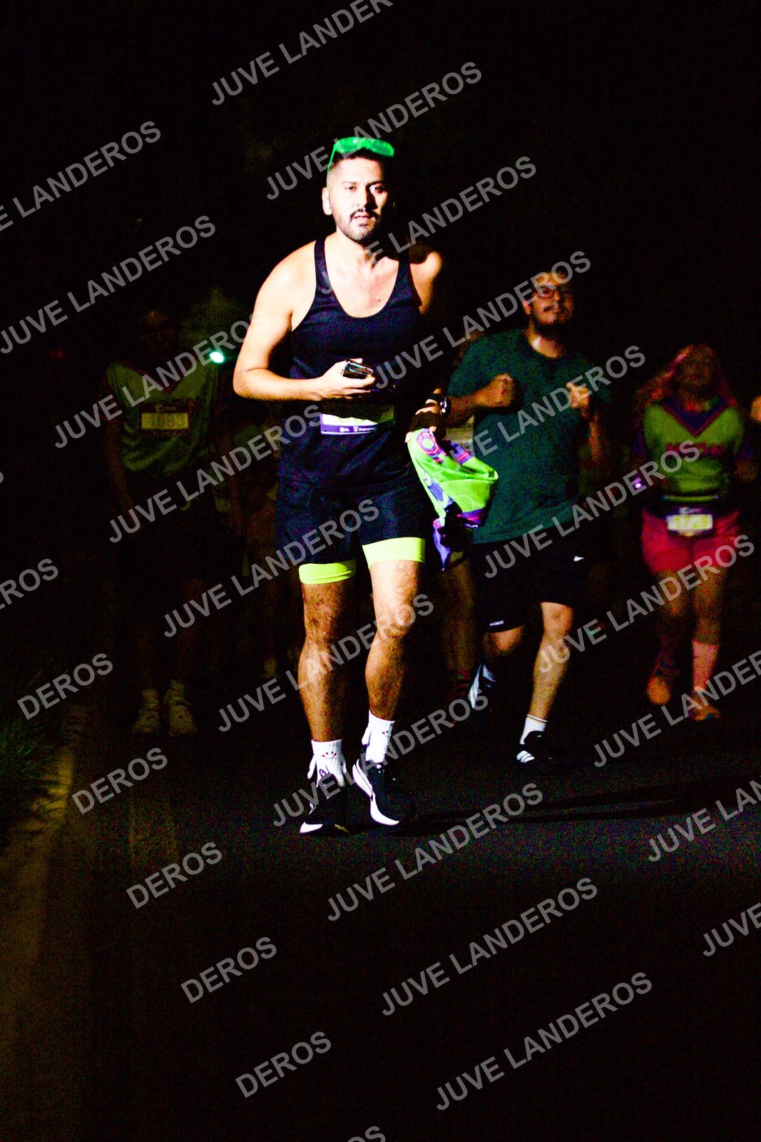 Foto de la Carrera Neón 2026 (Serial Corramos Zapopan) en Parque de las Niñas y los Niños, Blvd. Panamericano 430, Zapopan a las 20:15