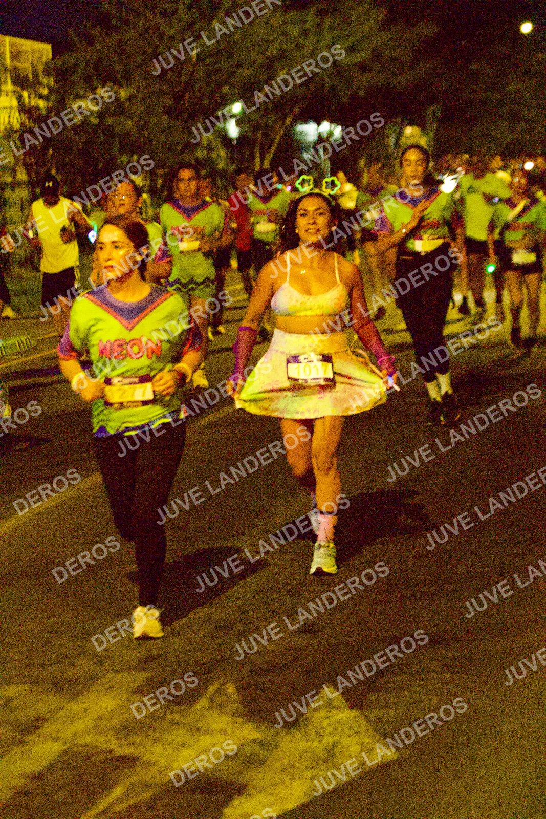 Foto de la Carrera Neón 2026 (Serial Corramos Zapopan) en Parque de las Niñas y los Niños, Blvd. Panamericano 430, Zapopan a las 20:27 · dorsal 101