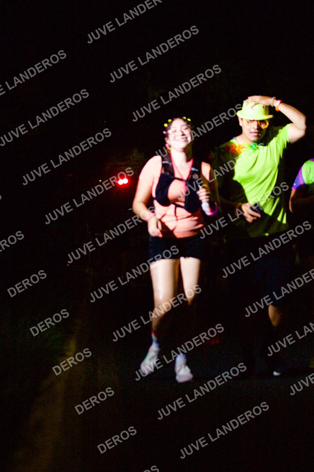 Foto de la Carrera Neón 2026 (Serial Corramos Zapopan) en Parque de las Niñas y los Niños, Blvd. Panamericano 430, Zapopan a las 20:22