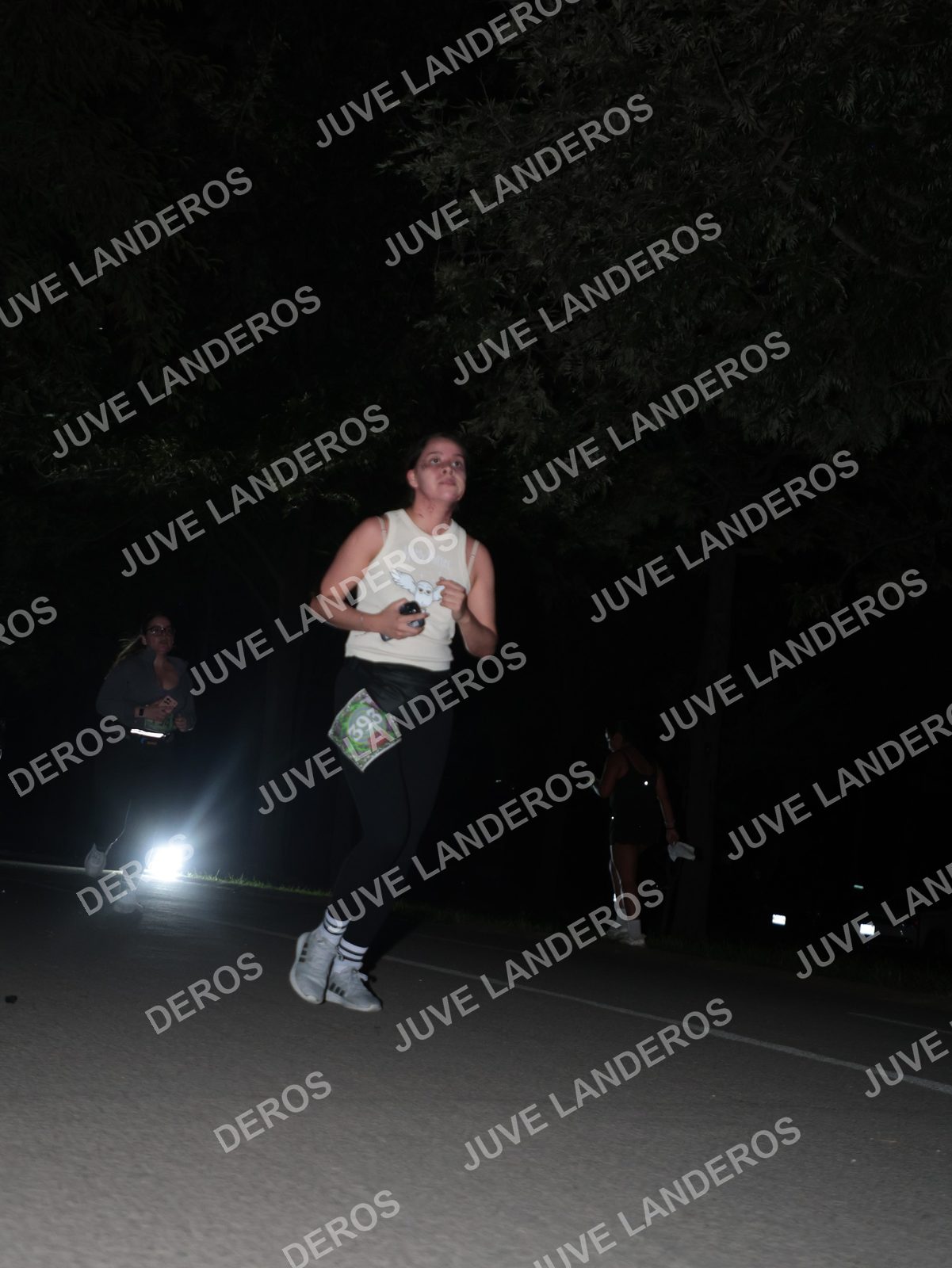 Foto de la Carrera Nocturna de Zombies Parque Metropolitano 2026 en Parque Metropolitano de Guadalajara, Zapopan, Jalisco a las 20:56 · dorsal 393