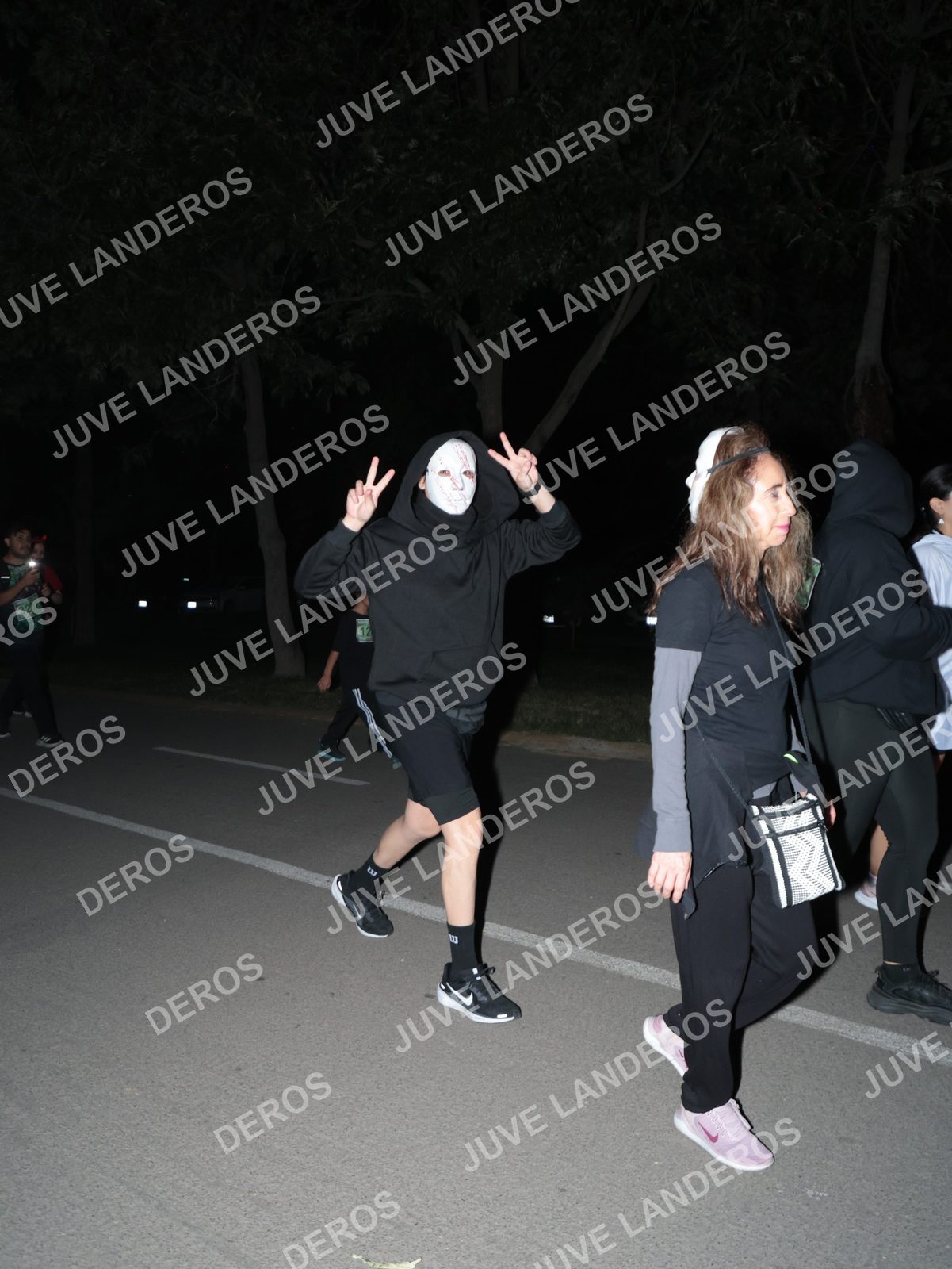 Foto de la Carrera Nocturna de Zombies Parque Metropolitano 2026 en Parque Metropolitano de Guadalajara, Zapopan, Jalisco a las 21:05 · dorsal 32