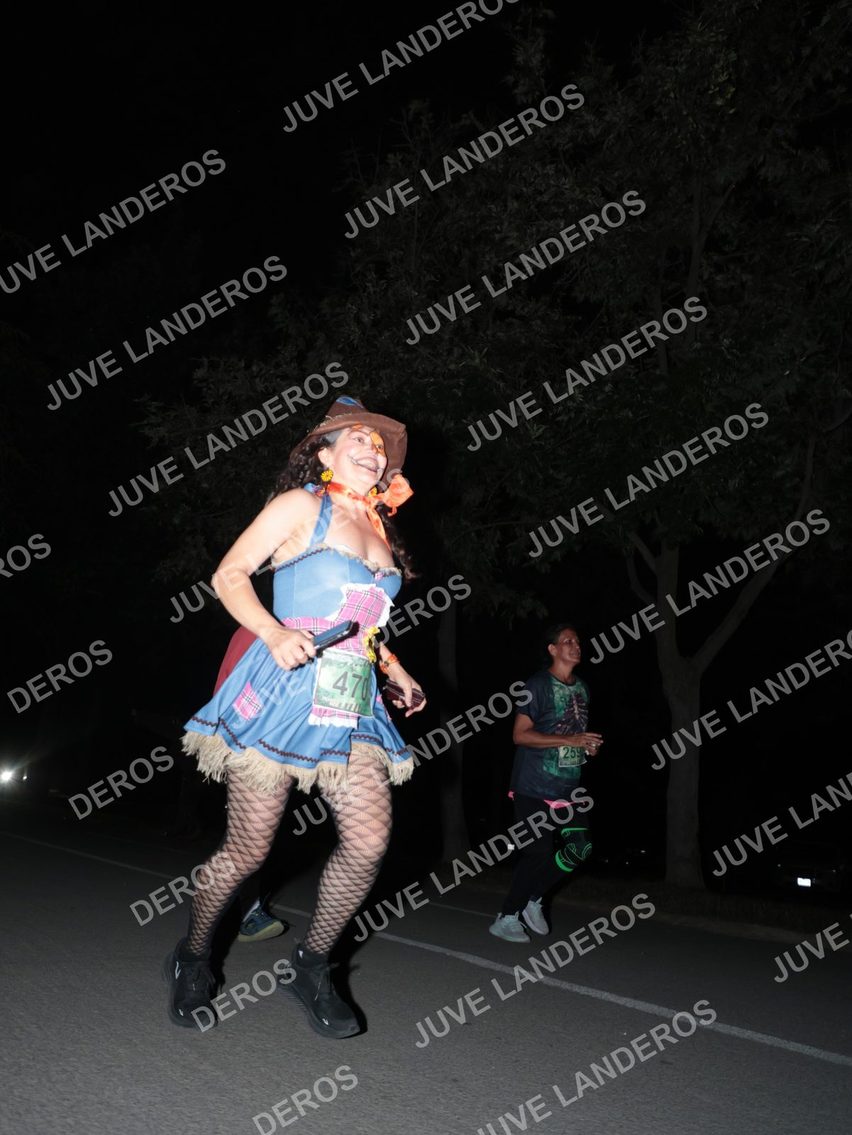 Foto de la Carrera Nocturna de Zombies Parque Metropolitano 2026 en Parque Metropolitano de Guadalajara, Zapopan, Jalisco a las 20:54 · dorsal 470, 259