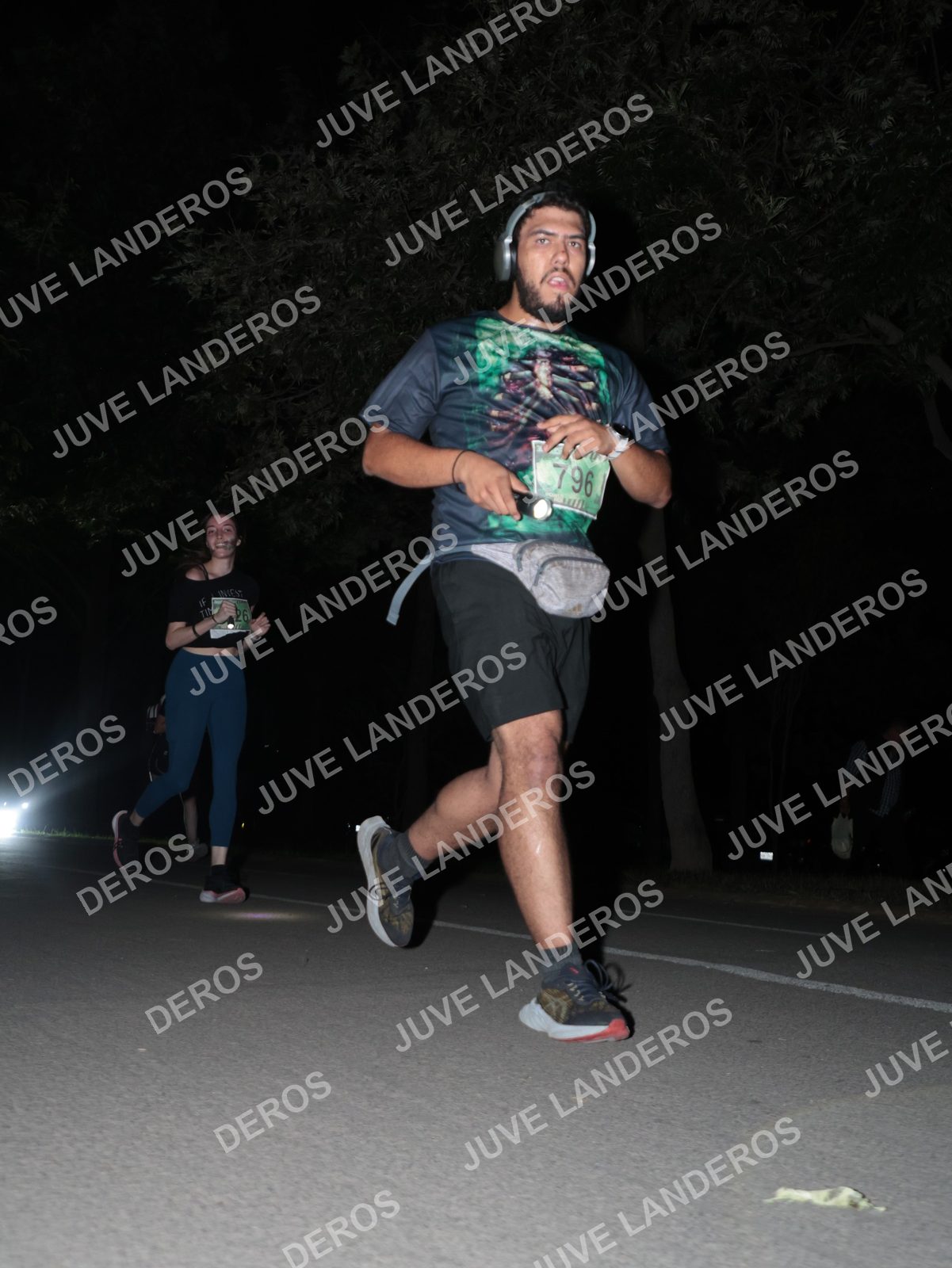 Foto de la Carrera Nocturna de Zombies Parque Metropolitano 2026 en Parque Metropolitano de Guadalajara, Zapopan, Jalisco a las 20:48 · dorsal 796, 26