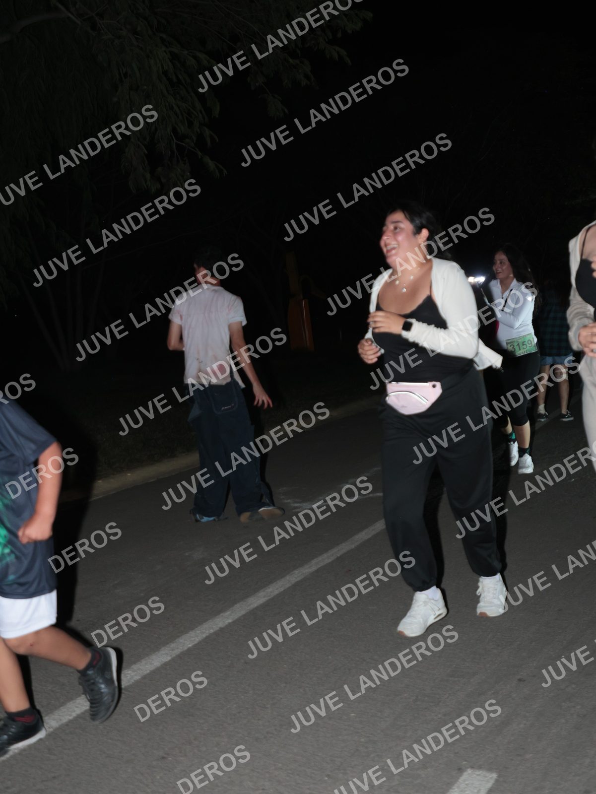 Foto de la Carrera Nocturna de Zombies Parque Metropolitano 2026 en Parque Metropolitano de Guadalajara, Zapopan, Jalisco a las 21:02 · dorsal 3159