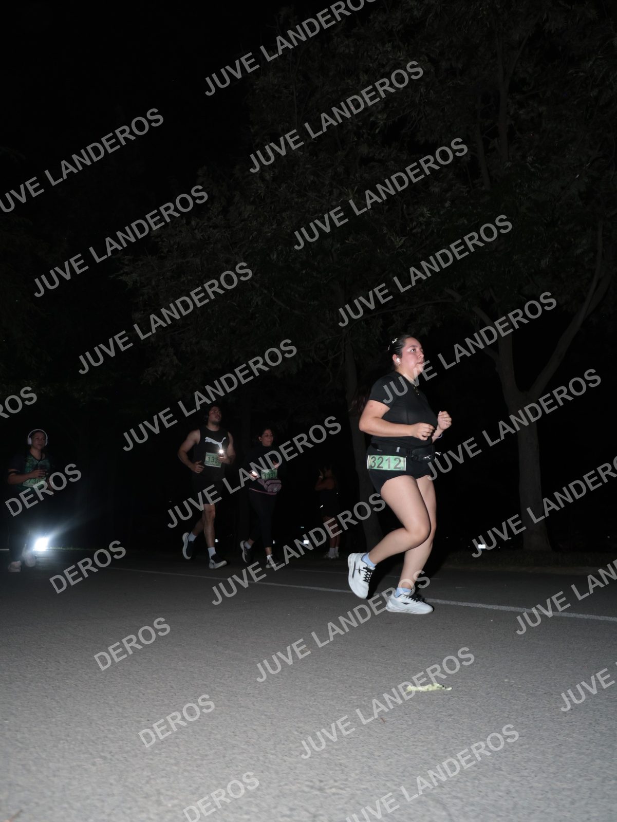 Foto de la Carrera Nocturna de Zombies Parque Metropolitano 2026 en Parque Metropolitano de Guadalajara, Zapopan, Jalisco a las 20:56 · dorsal 3212