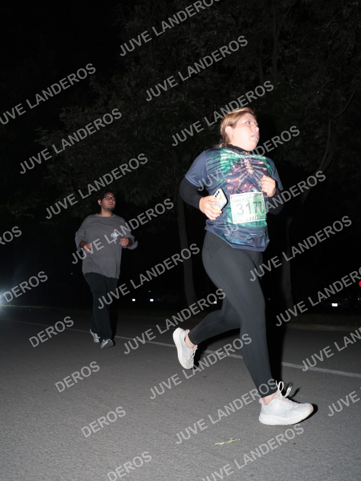 Foto de la Carrera Nocturna de Zombies Parque Metropolitano 2026 en Parque Metropolitano de Guadalajara, Zapopan, Jalisco a las 20:53 · dorsal 3177