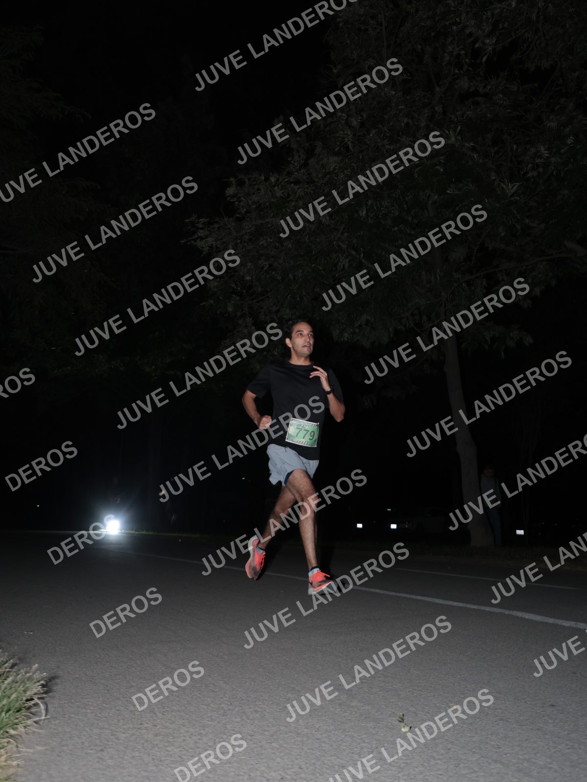 Foto de la Carrera Nocturna de Zombies Parque Metropolitano 2026 en Parque Metropolitano de Guadalajara, Zapopan, Jalisco a las 20:33 · dorsal 779