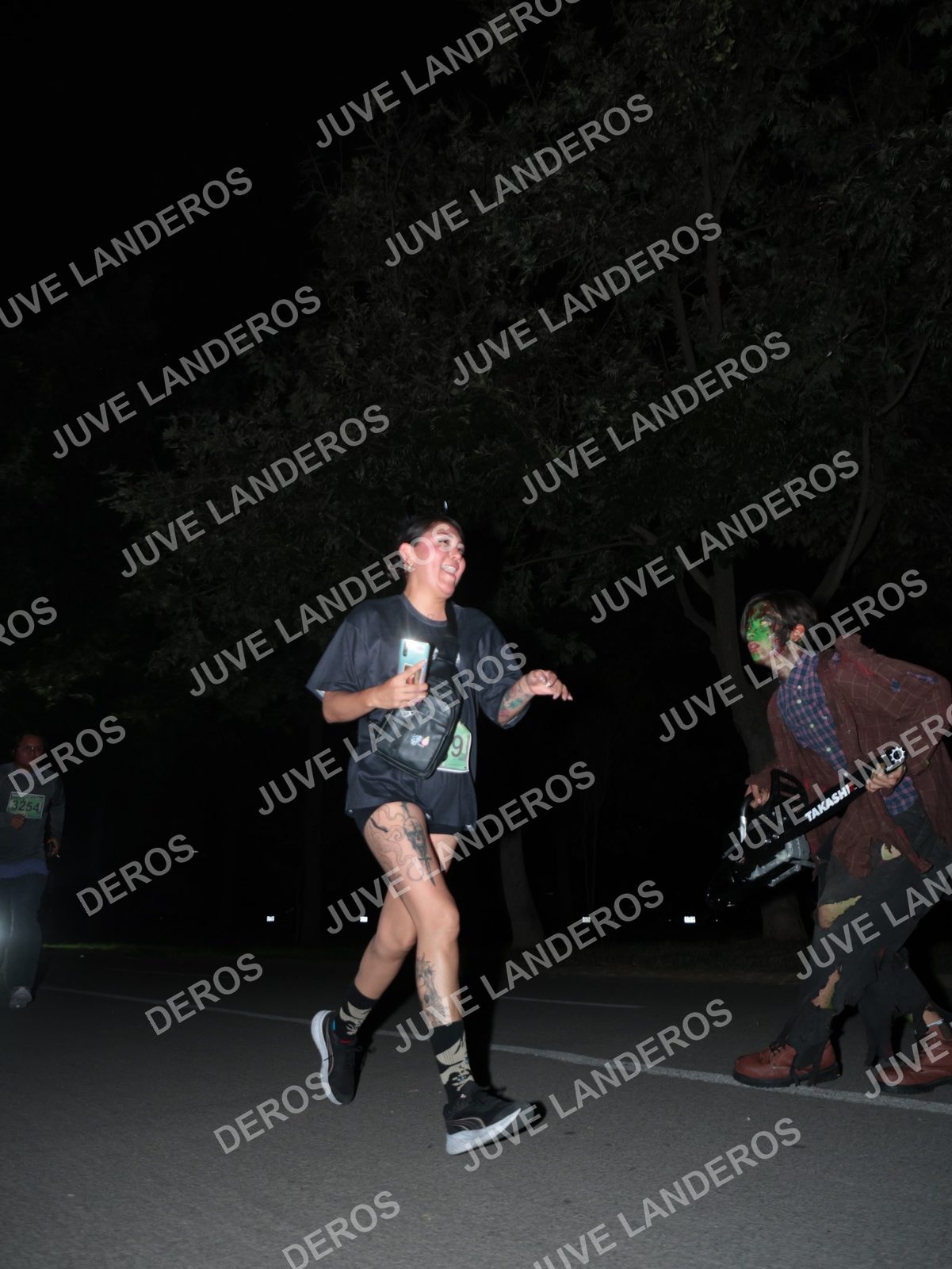 Foto de la Carrera Nocturna de Zombies Parque Metropolitano 2026 en Parque Metropolitano de Guadalajara, Zapopan, Jalisco a las 20:45 · dorsal 3254