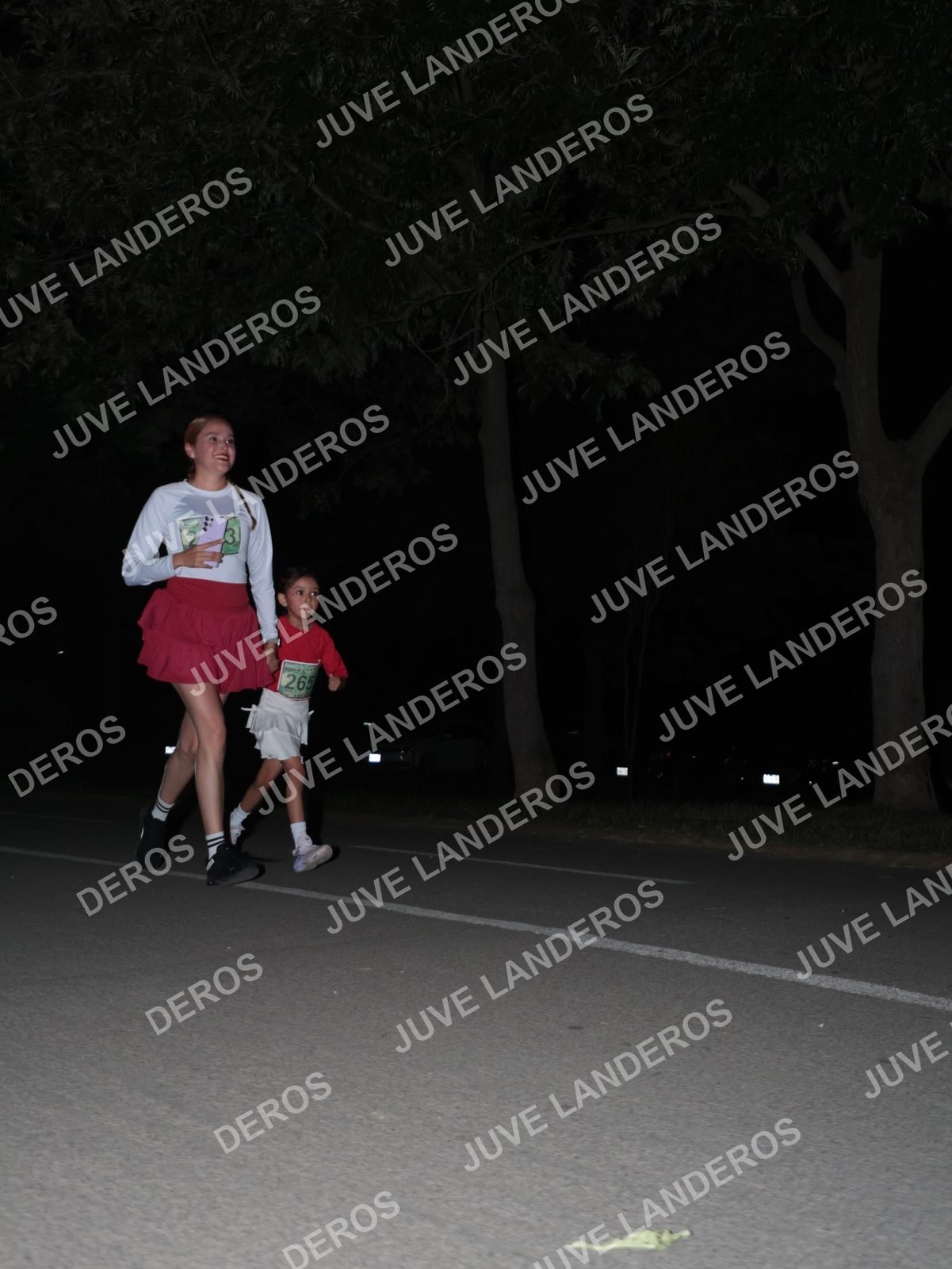 Foto de la Carrera Nocturna de Zombies Parque Metropolitano 2026 en Parque Metropolitano de Guadalajara, Zapopan, Jalisco a las 20:52 · dorsal 265