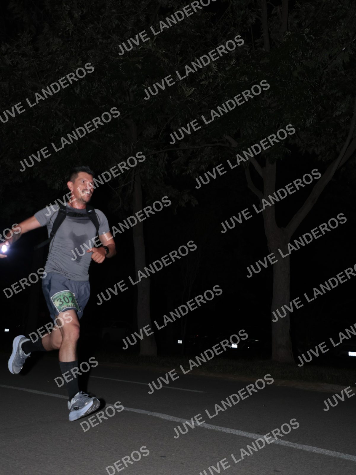 Foto de la Carrera Nocturna de Zombies Parque Metropolitano 2026 en Parque Metropolitano de Guadalajara, Zapopan, Jalisco a las 20:41 · dorsal 302