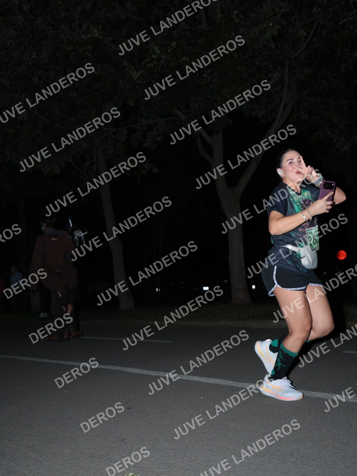 Foto de la Carrera Nocturna de Zombies Parque Metropolitano 2026 en Parque Metropolitano de Guadalajara, Zapopan, Jalisco a las 20:46 · dorsal 260
