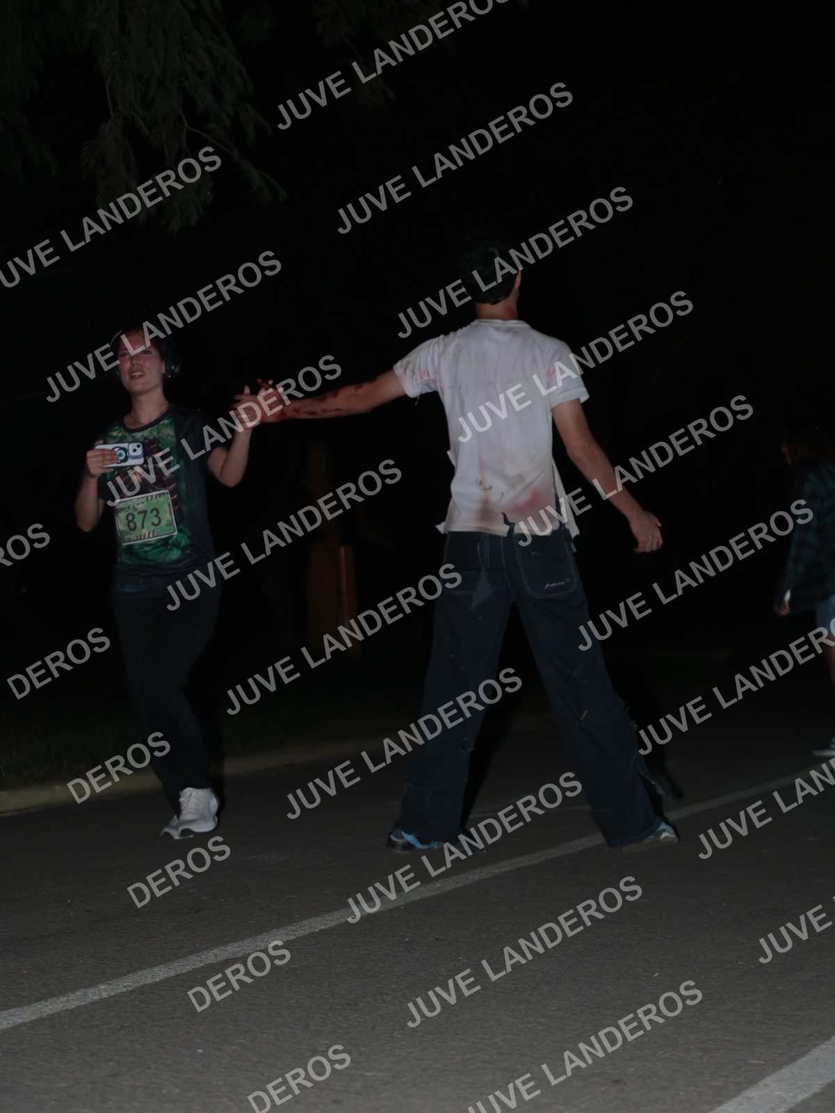 Foto de la Carrera Nocturna de Zombies Parque Metropolitano 2026 en Parque Metropolitano de Guadalajara, Zapopan, Jalisco a las 21:02 · dorsal 873