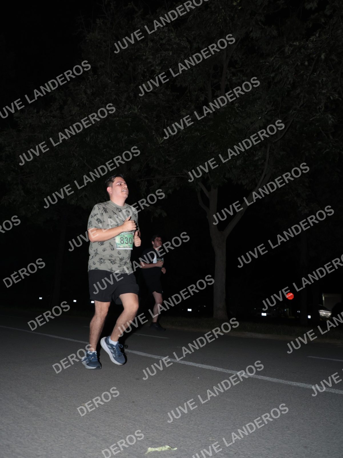Foto de la Carrera Nocturna de Zombies Parque Metropolitano 2026 en Parque Metropolitano de Guadalajara, Zapopan, Jalisco a las 20:55 · dorsal 830