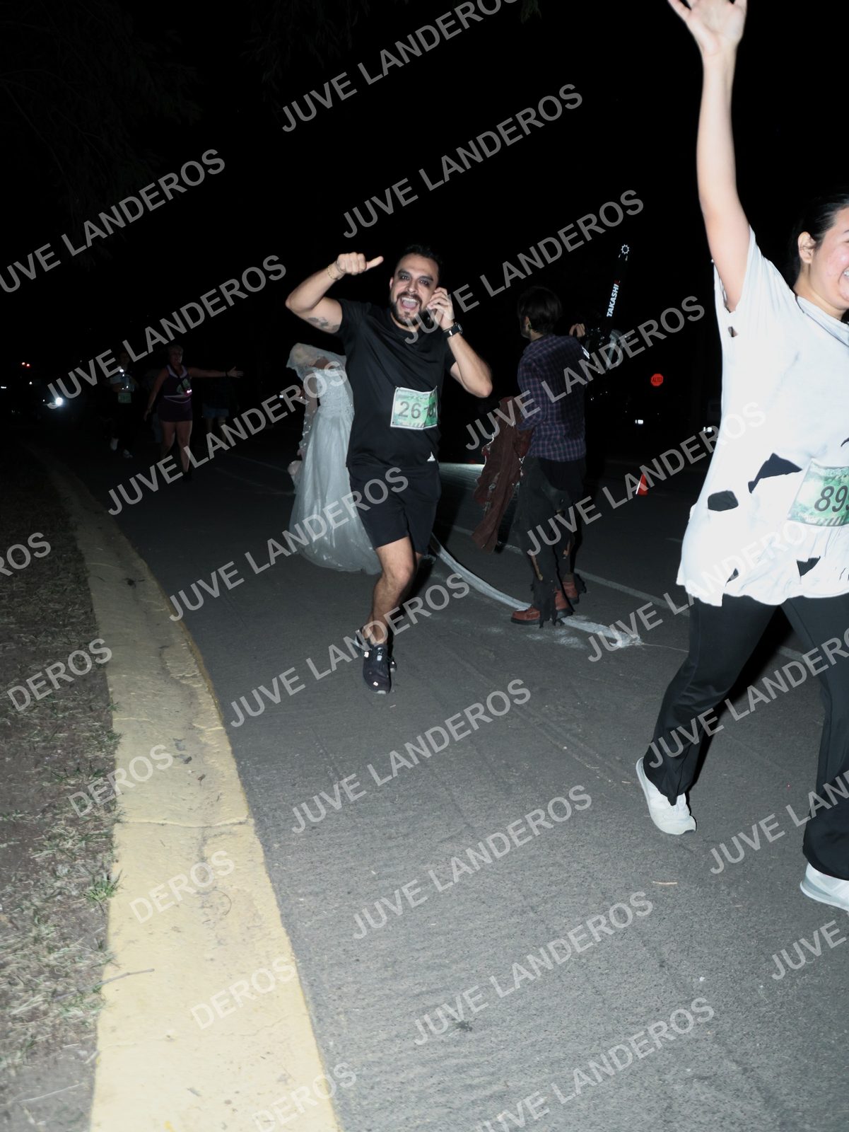 Foto de la Carrera Nocturna de Zombies Parque Metropolitano 2026 en Parque Metropolitano de Guadalajara, Zapopan, Jalisco a las 20:59 · dorsal 89, 26