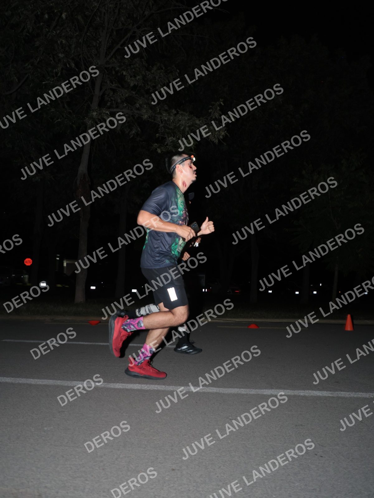 Foto de la Carrera Nocturna de Zombies Parque Metropolitano 2026 en Parque Metropolitano de Guadalajara, Zapopan, Jalisco a las 20:46