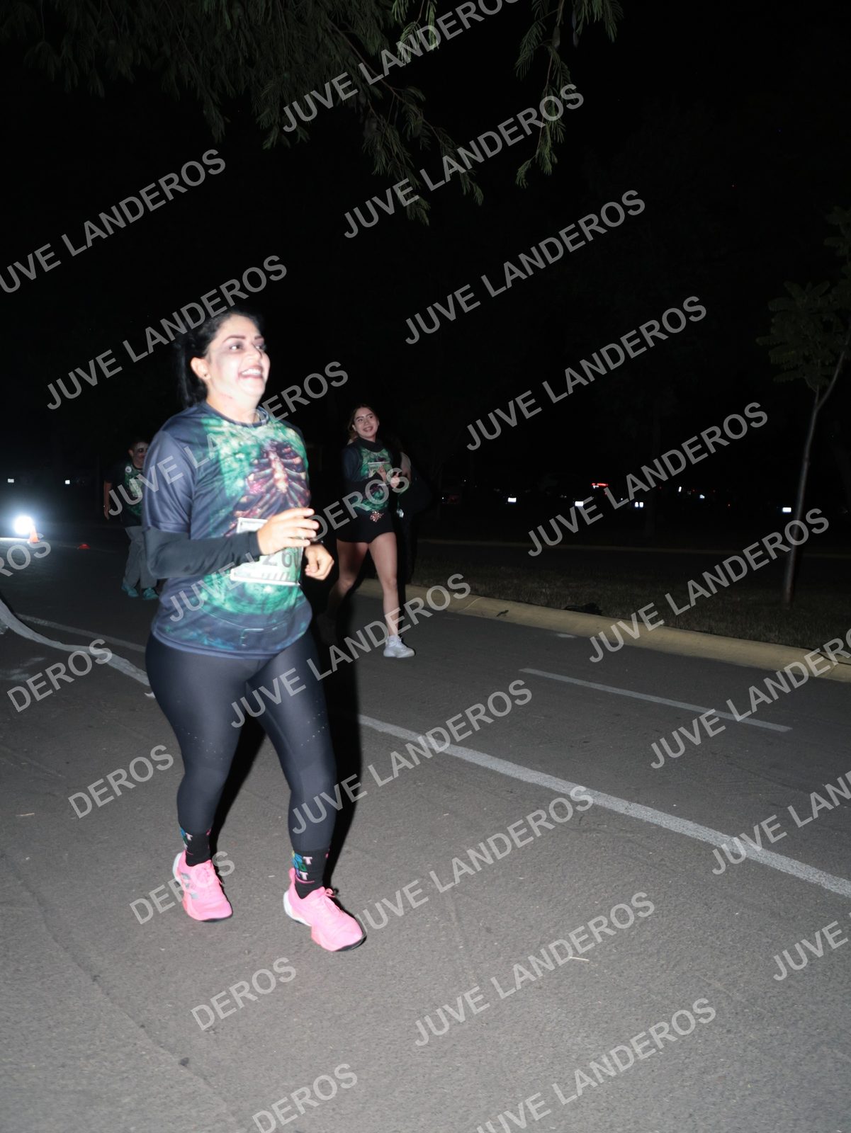 Foto de la Carrera Nocturna de Zombies Parque Metropolitano 2026 en Parque Metropolitano de Guadalajara, Zapopan, Jalisco a las 20:59 · dorsal 26