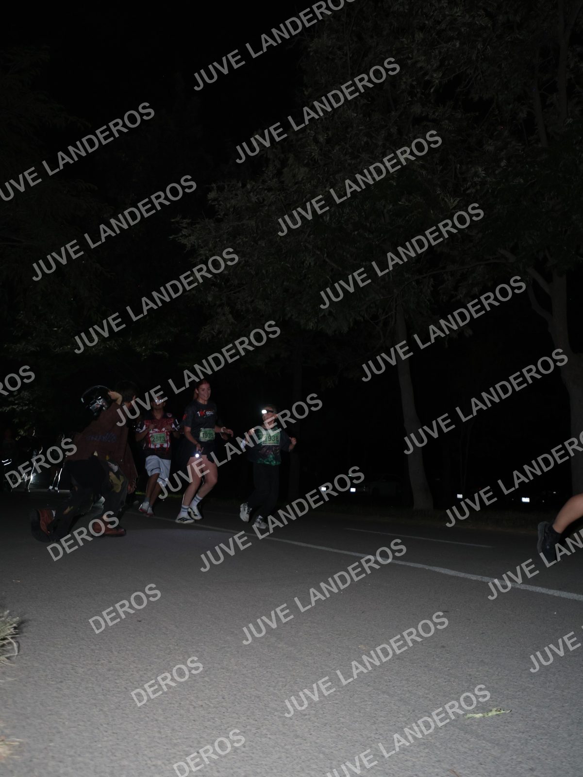 Foto de la Carrera Nocturna de Zombies Parque Metropolitano 2026 en Parque Metropolitano de Guadalajara, Zapopan, Jalisco a las 20:53 · dorsal 1938