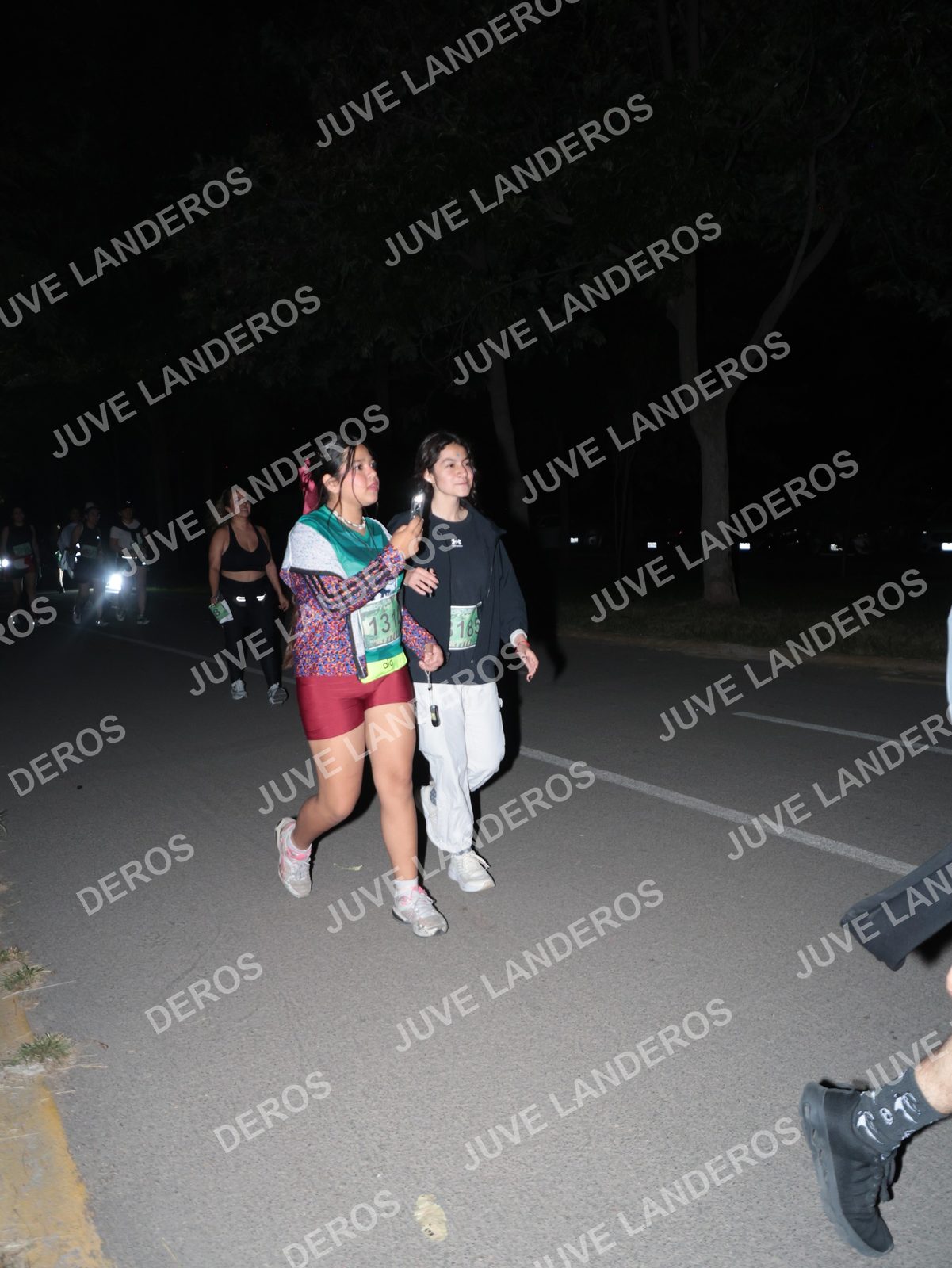 Foto de la Carrera Nocturna de Zombies Parque Metropolitano 2026 en Parque Metropolitano de Guadalajara, Zapopan, Jalisco a las 21:05 · dorsal 185, 131
