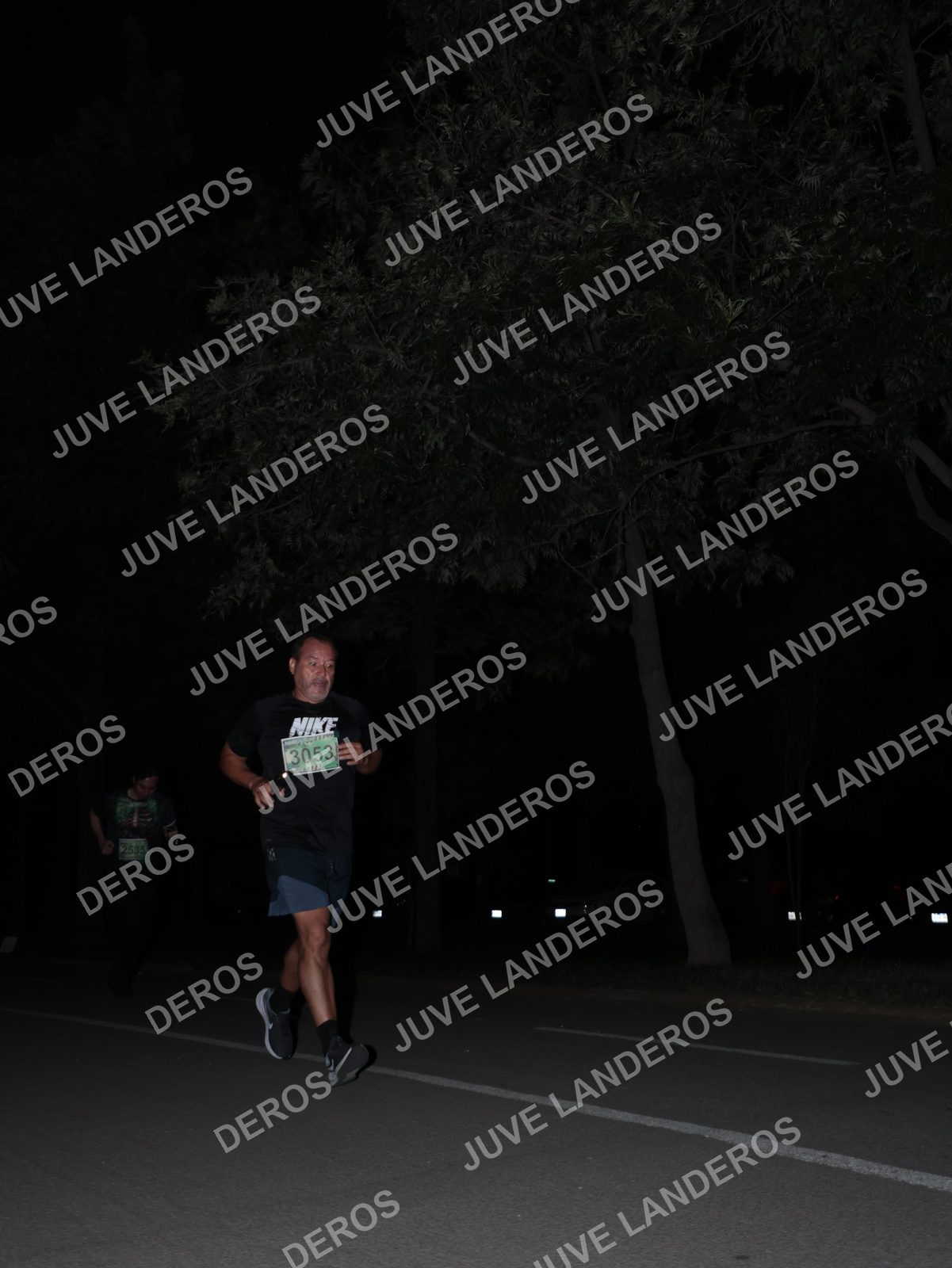 Foto de la Carrera Nocturna de Zombies Parque Metropolitano 2026 en Parque Metropolitano de Guadalajara, Zapopan, Jalisco a las 20:42 · dorsal 3053, 2535
