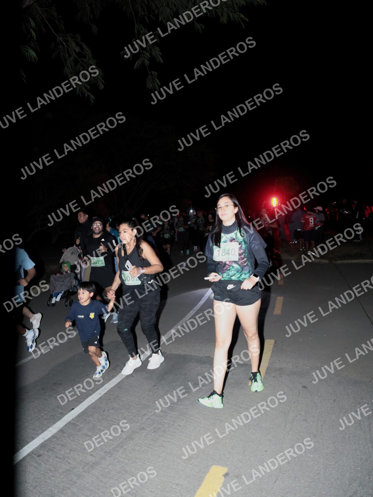 Foto de la Carrera Nocturna de Zombies Parque Metropolitano 2026 en Parque Metropolitano de Guadalajara, Zapopan, Jalisco a las 20:16 · dorsal 1840, 3073
